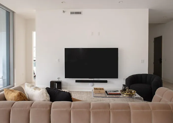 Premier Penthouses And With Captivating Views Of Millennium Park Chicago