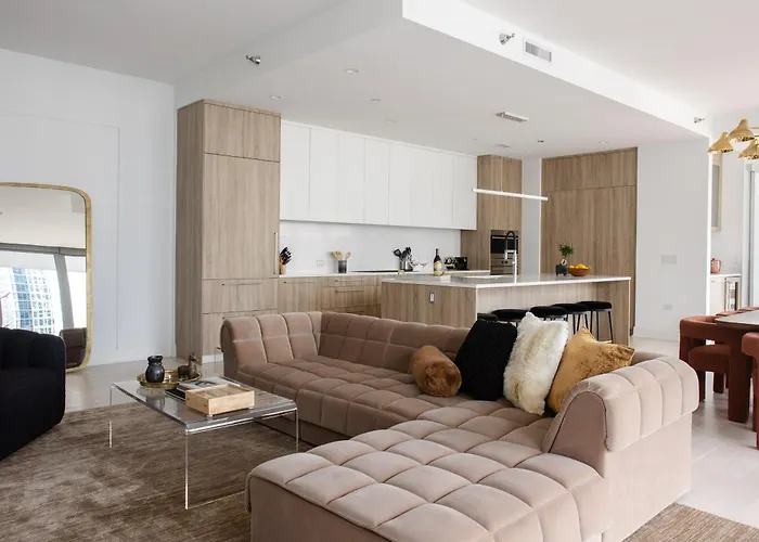 Premier Penthouses And With Captivating Views Of Millennium Park * Chicago